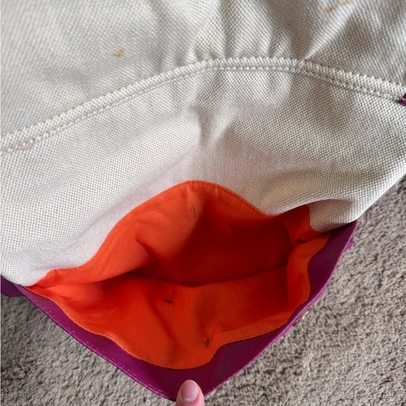 Authentic Tory Burch Fushia and Cream Pierson Mini Tote with Gold Hardware - Picture 4 of 11